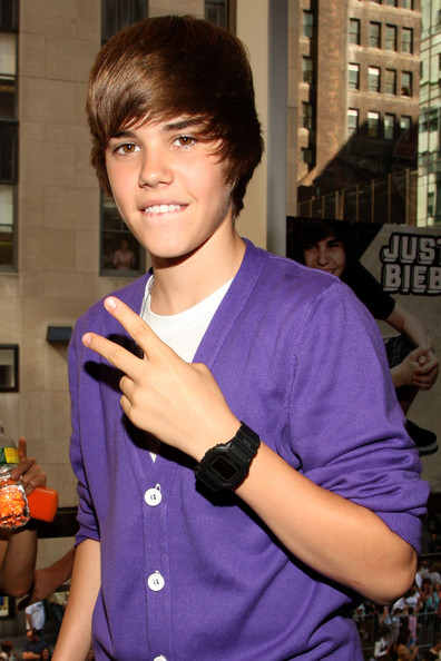Big up to Justin Bieber's 2nd biggest fan, the bol Kenny 